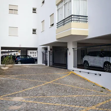 Mendeshouse