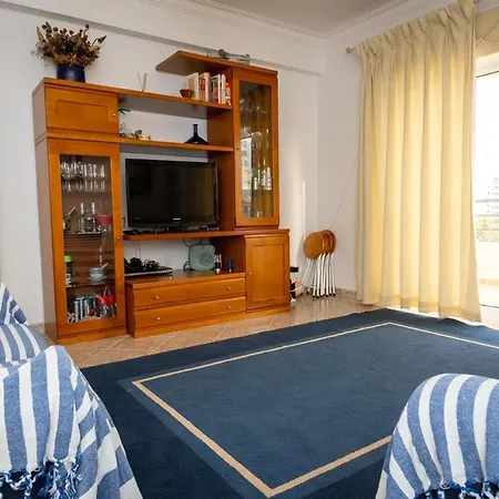 Apartment Mendeshouse *